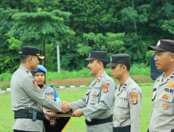 Upacara Hari Kesadaran Nasional, 4 Anggota Polres Tulang Bawang Barat Terima Penghargaan