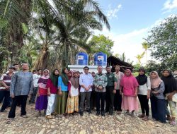 Dampingi Project Manager Hakaaston, Ketua DPRD Lampung Resmikan Sumur Bor di Kalirejo