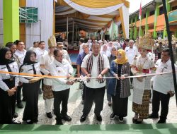 Arinal Resmikan Masjid Arrahman di SMKN 4 Bandar Lampung