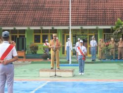 Pj Bupati Lambar Nukman Jadi Pembina Upacara di SMAN 1 Liwa