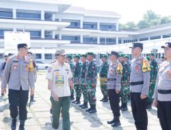 Jelang Pencoblosan Pemilu 2024, Bupati Pesisir Barat Agus Istiqlal Pimpin Gelar Pasukan Satlinmas