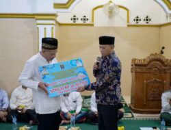 Qomaru Zaman Ucapkan Terimakasih Saat Safari Ramadhan di Masjid Khoirul Huda Yosodadi Kota Metro