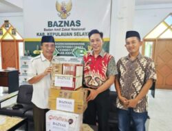 Baznas Selayar Bantu Korban Laka Laut