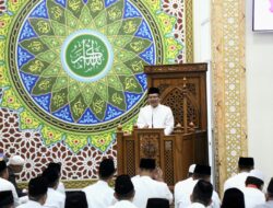 Bersinergi Bareng Kajati Sumsel, Pj Gubernur Agus Fatoni Shalat Berjamaah di Masjid Al Adli