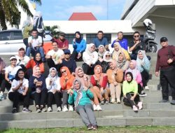 Jaga Kebugaran, Sekwan DPRD Lampung Ikut Senam Bersama