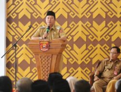 Pj Bupati Nukman Hadiri Halal Bi Halal Dinas Pendidikan dan Kebudayaan Lampung Barat
