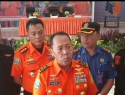 Deputi Sarpras Siskom Basarnas Buka Pelatihan Pertolongan di Permukaan Air Bagi Potensi SAR Lampung