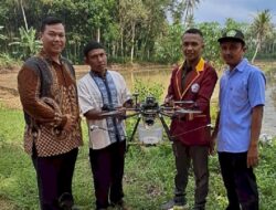 Drone Agriculture FY690S Spraying UTI Bantu Petani Bandar Sribawono