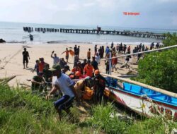 Terpeleset Saat Memancing Ikan di Dermaga KEM Bengkunat, Seorang Warga Talang Gisting Bengkunat Ditemukan Tim SAR Gabungan Dalam Keadaan Meninggal Dunia