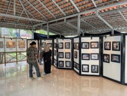 UKM Fotografi Zoom Adakan Pameran di Taman Beringin Unila