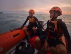 Akibat Perahu Terhempas Ombak, Tim SAR Gabungan Lakukan Pencarian Seorang Nelayan