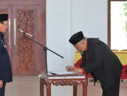 Pj Bupati Nukman Kukuhkan Pengurus BUMD Lambar Tahun 2024