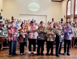 Rektor UTI Hadiri Pelantikan Pengurus FRI 2024-2025 di UGM