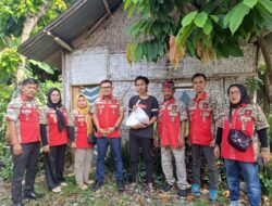 GML Metro Melakukan Giat Jum’at Berkah di Metro Barat