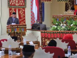 Pj Bupati Lampung Barat Hadiri Pelantikan Anggota DPRD Lampung Barat 2024-2029