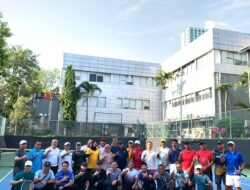 Tingkatkan Silaturrahmi, Pj Gubernur Lampung Lampung Main Tenis Bareng Jajaran Kemenpora