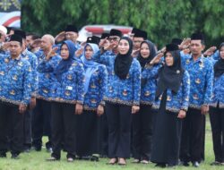 Pj Sekdaprov Lampung Pimpin Upacara Peringatan HUT KORPRI ke-53, Sampaikan Amanat Presiden RI