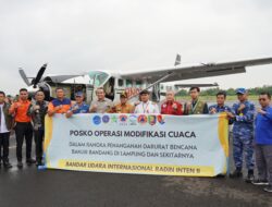 Cegah Banjir, Gubernur Lampung Lepas OMC