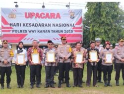 I Ketut Renu Astika Terima Penghargaan dari Kapolres Way Kanan AKBP Adanan Mangopang