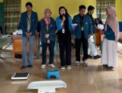 Mahasiswa KKN Perkenalkan Nugget Ikan untuk Cegah Stunting