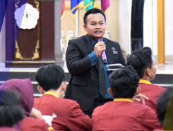 Leadership Education Program UTI: Dedi Darwis Tekankan Target Jelas dan Terukur dalam Mengelola Organisasi