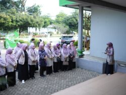 DWP Unila Salurkan 170 Paket Sembako di Bandar Lampung