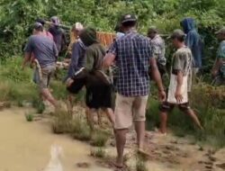 Kepala Desa Ditandu Warga Selama 6 Jam! Potret Nestapa Warga Terisolir di Way Haru, Pesisir Barat