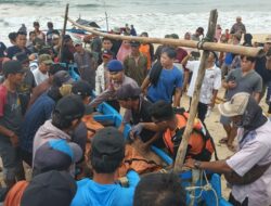 Perahu Tergulung Ombak Saat Mencari Ikan, Nelayan Pesisir Barat Ditemukan Tim SAR Gabungan MD