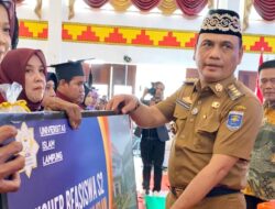 Wali Kota Metro Apresiasi Prestasi Putri Kaila di Wisuda Unisla