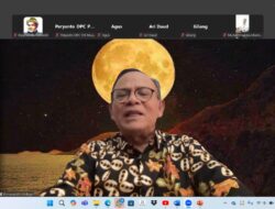 Ketua Dewan Pers Tutup Seminar Nasional PJS di Palu, Soroti Masa Depan Pers Siber