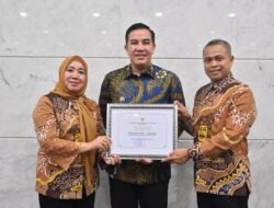 HUT ke-18, Pesawaran Dapat Kado Penghargaan KLA Kategori Nindya