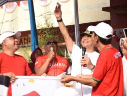 Peringati HUT RI ke-80, Wali Kota Metro Buka Jalan Sehat di Kelurahan Metro