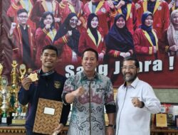 Wakil Rektor UTI Lepas Atlet Karate Lampung ke SEA Games 2025