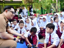 Gelar Penyuluhan Hukum untuk Guru, Wakil Wali Kota Metro Ingatkan Bahaya Konten Digital