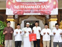 Kampus UTI Gelar Peringatan Maulid Nabi Muhammad SAW