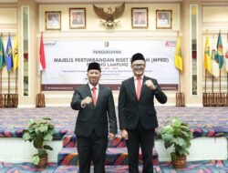 Dua Wakil Rektor UTI Dikukuhkan oleh Gubernur Lampung sebagai Pengurus MPRD Lampung 2025–2030