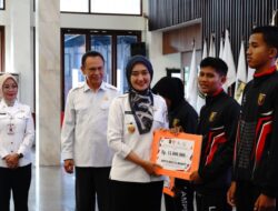 Pemprov Lampung Berikan Bonus untuk Peraih Emas PON Beladiri 2025