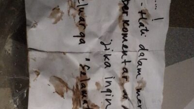 Diteror, Uchok Sky Khadafi Terima Kiriman Paket Bangkai Ayam