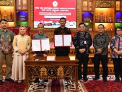 Magister Bahasa Inggris UTI Latih 100 Guru SMP di Bandar Lampung Kembangkan Media Pembelajaran Berbasis AI