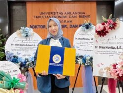 Dosen UTI Raih Gelar Doktor di Unair