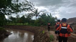 Warga Pringsewu Hilang Terseret Arus Sungai, Pencarian Hari Ketiga Diperluas hingga Hilir