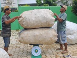 Pesantren Bank Sampah dalam waktu 3 bulan mampu Jual 3 Ton Sampah