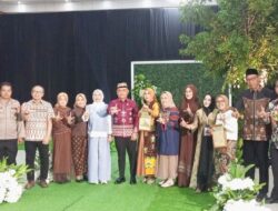 Walikota Metro Hi. Bambang Berikan Dukungan Penuh Fashion Show Say Waway 2026