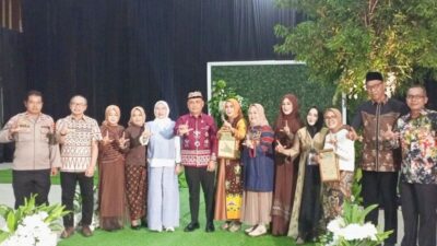 Walikota Metro Hi. Bambang Berikan Dukungan Penuh Fashion Show Say Waway 2026
