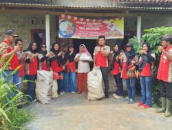 Gerakan Jum’at Berkah GML Metro Sampah Ditukar Sembako