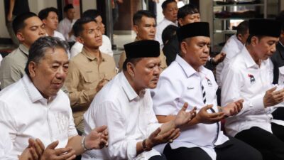 Singgah di Rest Area KM 116 A Tol Bakter, Presiden RI ke-7 Jokowi Sempatkan Shalat Jumat dan Makan Siang di Tenant UMKM