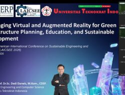 MEMBANGGAKAN ! Dosen Berdampak UTI, Jadi Keynote Speaker pada Konferensi Internasional di Peru, Bawa Inovasi Metaverse dan Teknologi Immersif ke Panggung Dunia