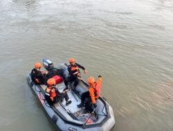 Tim SAR Gabungan Cari Dua Remaja yang Tenggelam di Sungai Pekon Jogyakarta Pringsewu
