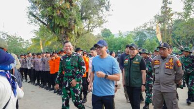 Pimpin Gerakan Radin Inten Asri, Gubernur Mirza Perkuat Budaya Gotong Royong Jaga Pesisir Lampung