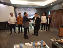 Ketua Umum SMSI Kukuhkan Pokja Newsroom Jaga Desa di Lampung, Perkuat Sinergi Kawal Tata Kelola Pemerintahan sampai ke Desa